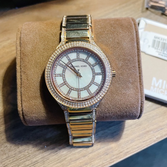 Michael Kors Watch - Picture 1 of 5